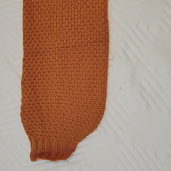 Women's Thick Knitted Orange Sweater with Round Neck - Picture 14 of 15